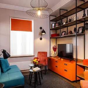 5 Vintage Albergue
